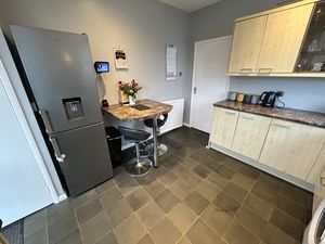 Photo 32- click for photo gallery